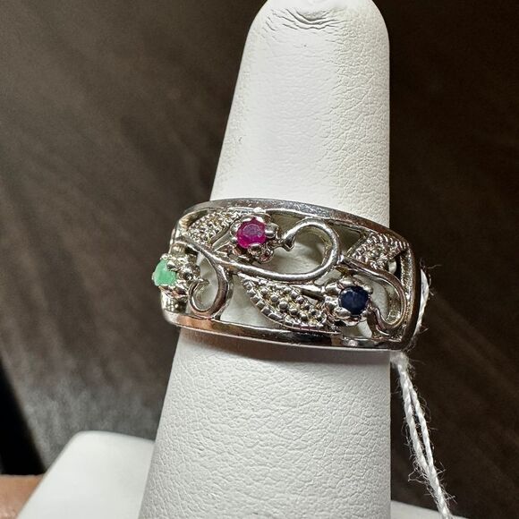 Vintage handmade Ruby/Emerald/Sapphire, Sterling Silver Gothic Ring! - Picture 8 of 9